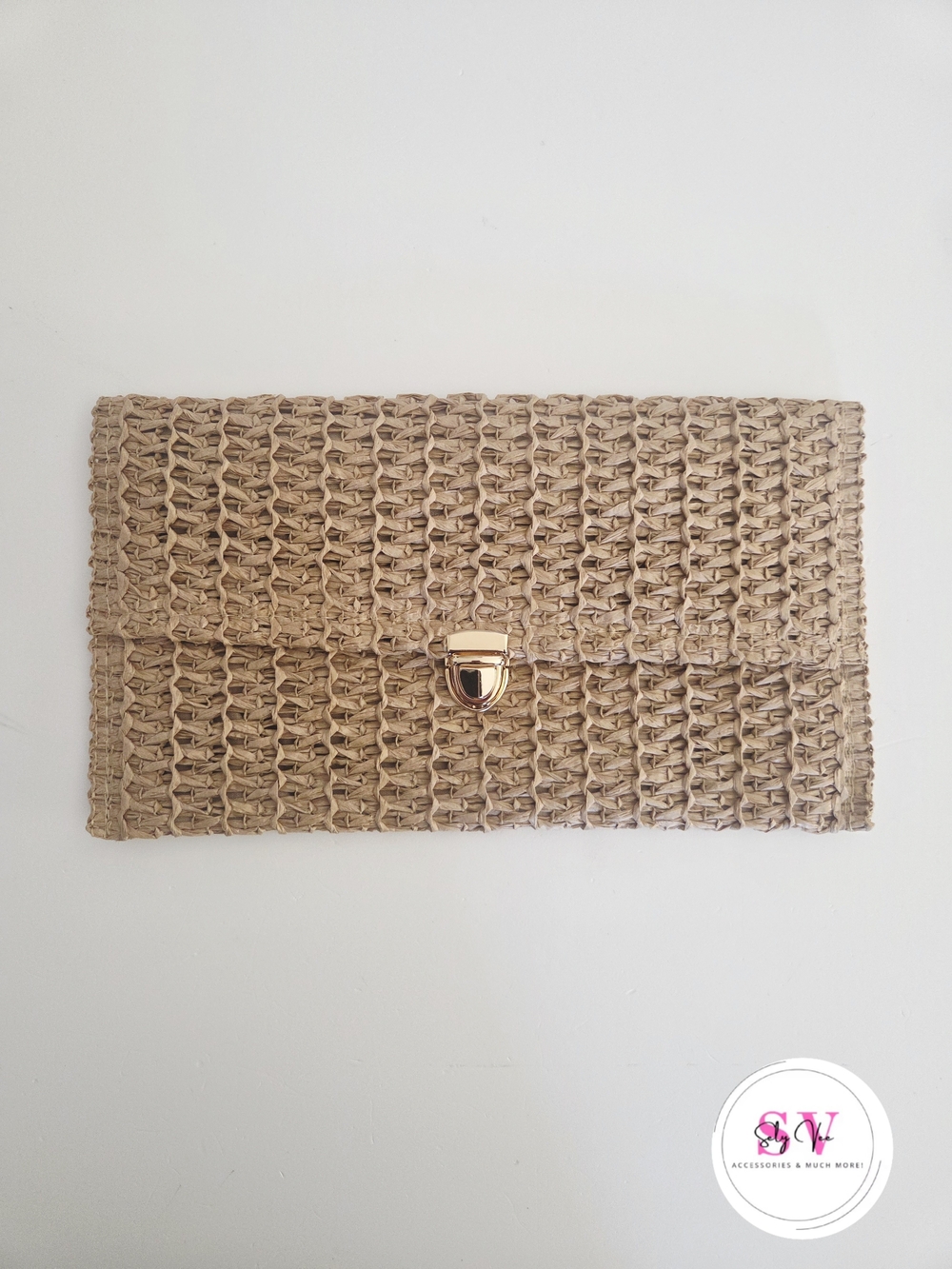 Beige Woven Straw Clutch with Gold Turnlock